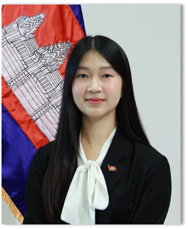 Biography of Dr. Siphana’s Team  – Ms. UY Colinna