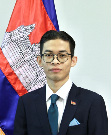 Biography of Dr. Siphana’s Team – Mr. PHORN Vicheka