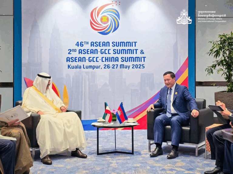 Samdech Thipadei’s Bilateral Meeting with His Highness Sheikh Sabah Khaled Al-Hamad Al-Sabah, Crown Prince of the State of Kuwait