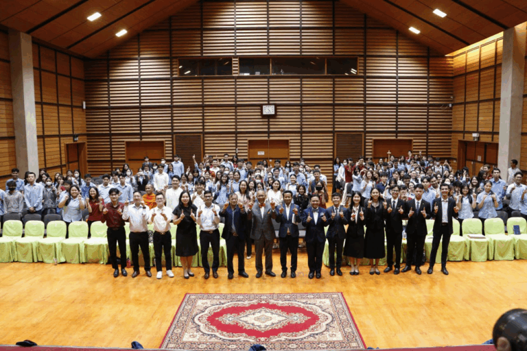Special Lecture and Book Donation by H.E. Dr. SOK Siphana at IISPP, RUPP