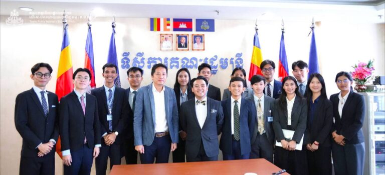 Working Session with Dr. CHEA Samnang, Deputy Director at the General Department of Custom and Excise (GDCE)