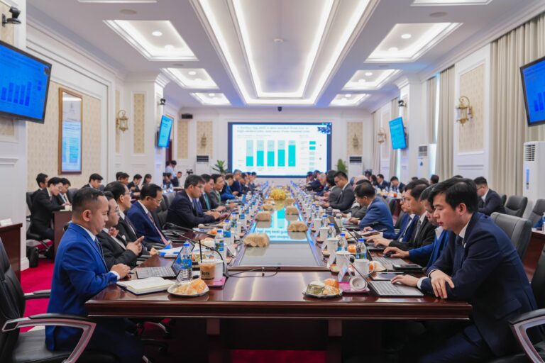 Meeting with the World Bank in preparation for the Cambodia Vision 2050 Report