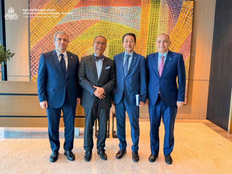 Working Luncheon with H.E. Amb. Kairat SARYBAY, Secretary-General of the Conference on Interaction & Confidence Buidling Measures in Asia (CICA)