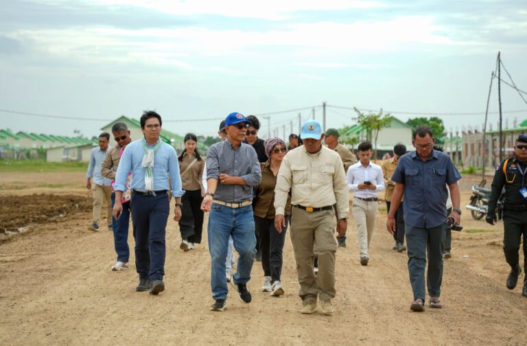 Humanitarian Aid Distribution for the Displaced Families in Phum Rong Cham